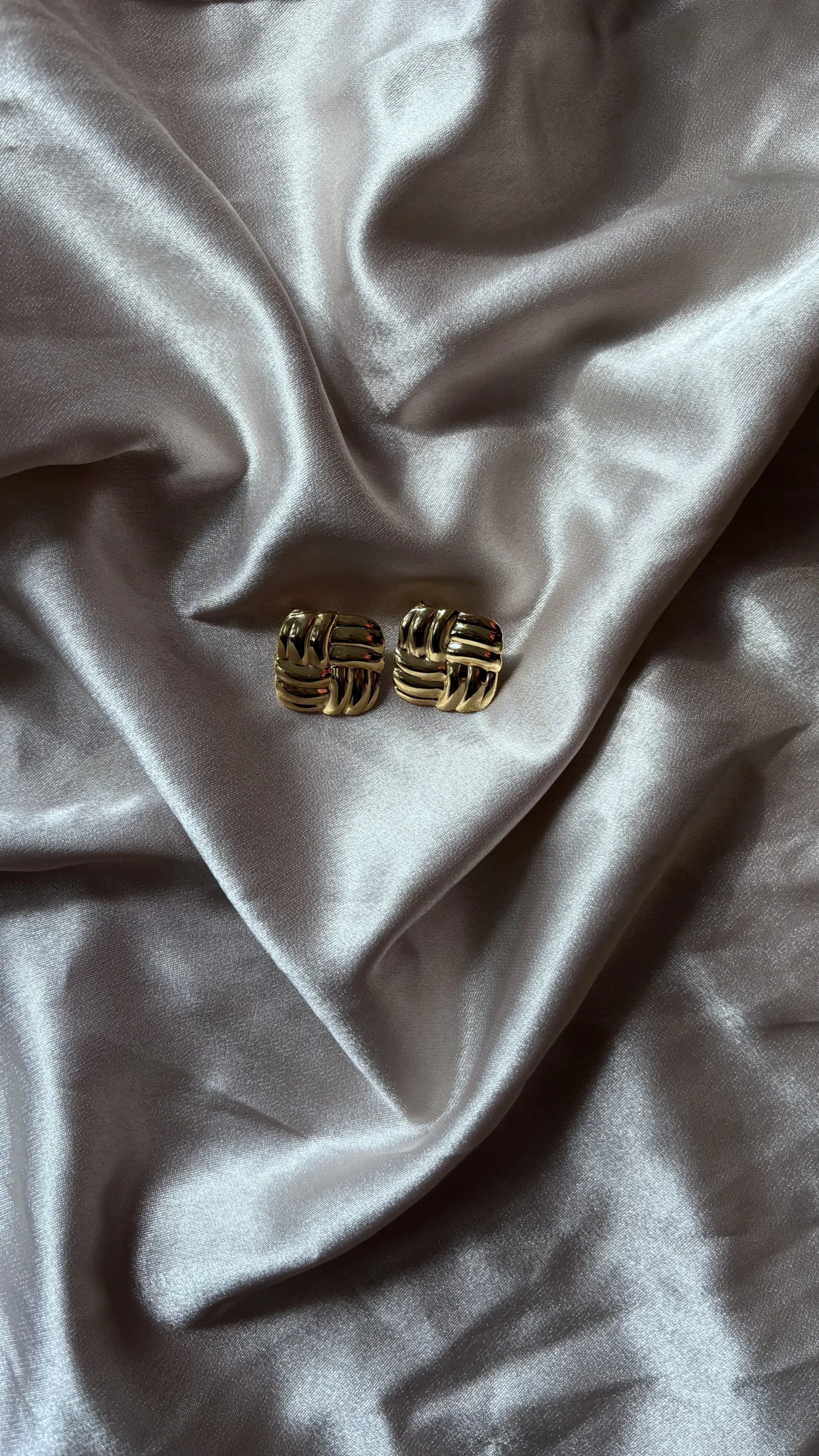 Curvy Quad Earrings